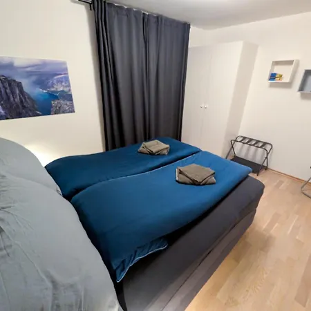 Bright Fjord View Apartment