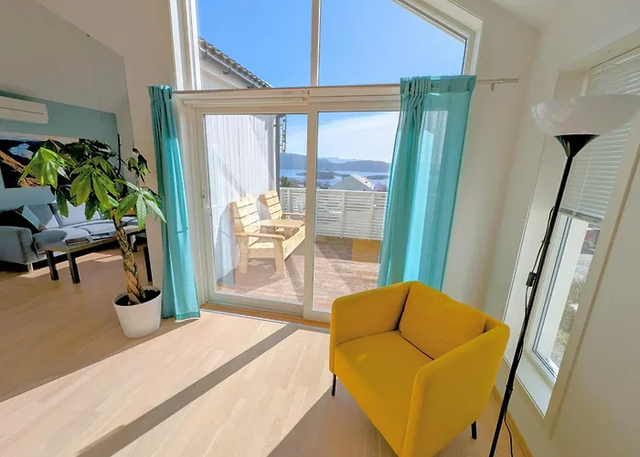 Bright Fjord View Jørpeland