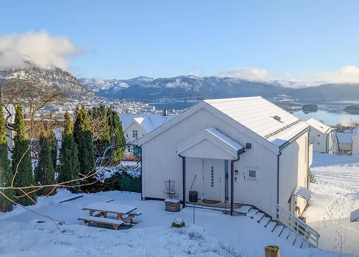 Apartment Bright Fjord View